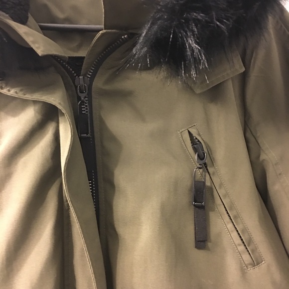 Parka jacket - Picture 3 of 6